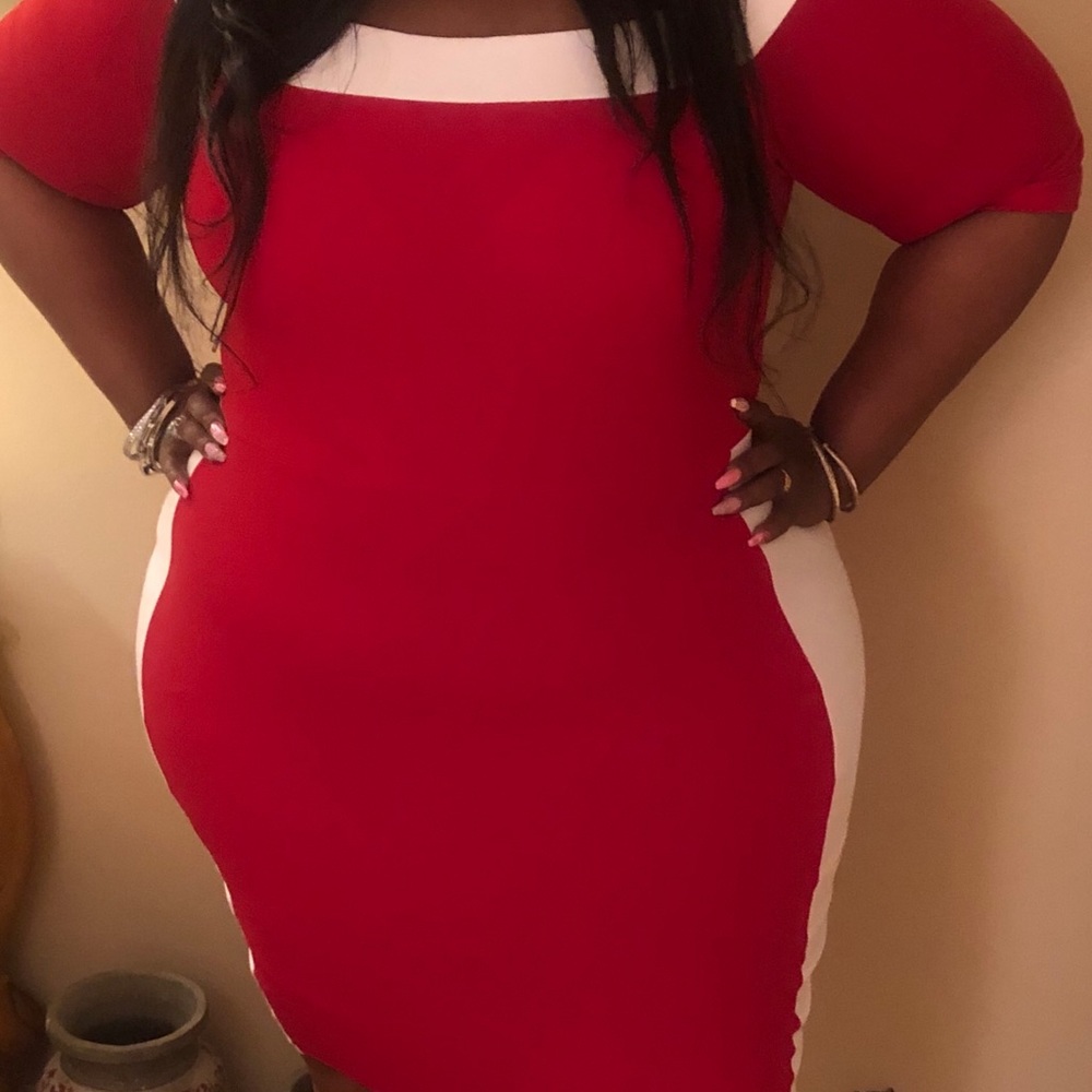 Red, red, red - Picture 7 of 7